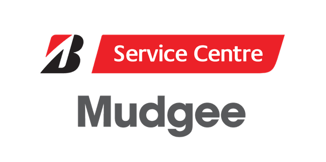 Greg's Tyres & Mechanical Logo